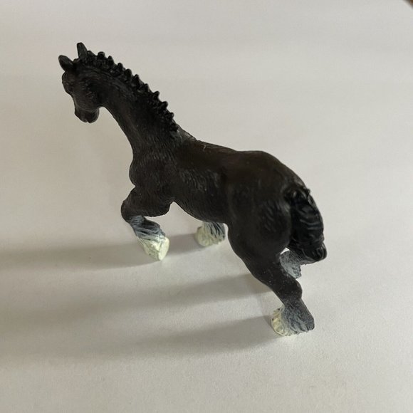 Safari Limited Black Friesian Mare Horse Animal Figurine - Picture 5 of 8